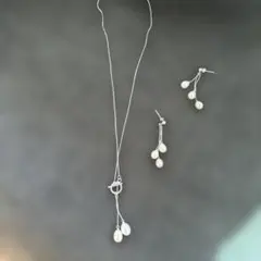 本真珠　シルバー 淡水真珠ネックレス &ピアスセット