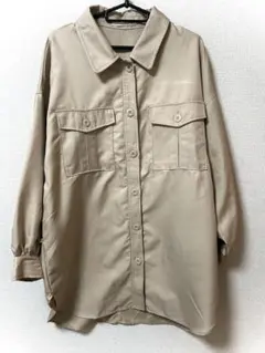 ELLENCARE DUE ベージュ ロングシャツ　ベルト付き