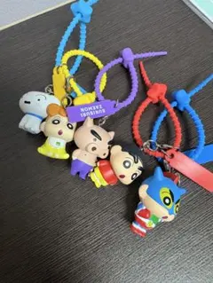 クレヨンしんちゃん　カラフルマルチチャーム　まとめ売り　ガチャ