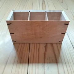 ペン立て