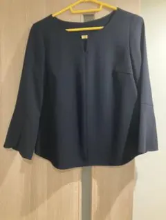 NOLLEY'S ノーリーズ ブラウス ネイビー フレアスリーブのサムネイル