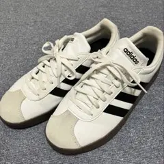 adidasアディダス スニーカー VLコートベース ホワイト 25