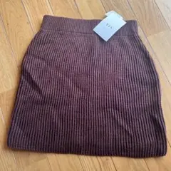 スカート デザイン ワインレッド