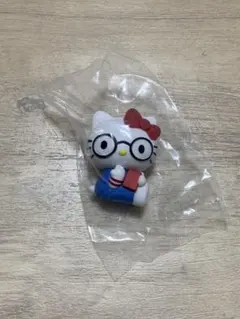 ハローキティ めがねっこちゃんフィギュア
