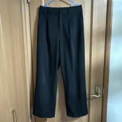 ユニクロ　UNIQLO　タックワイドパンツ　L　09 BLACK　ブラック