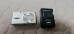 Panasonic LUMIX DMC-FX01 デジタルカメラ シルバー