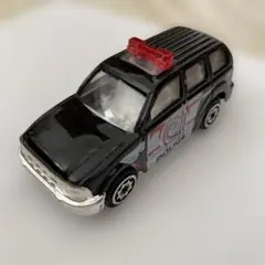 黒いパトカー 4WD ミニカー 赤いサイレン付き