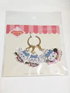 ちいかわレストラン　ハチワレの3連アクリルチャーム