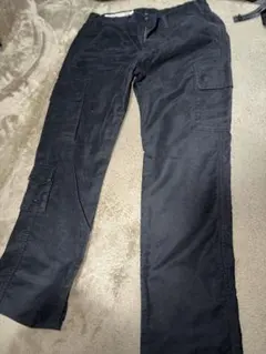 ブラックカーゴパンツ