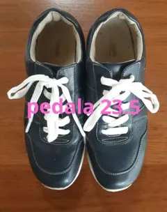 アシックスウォーキング　ペダラ　スニーカー　ネイビー 23.5EE