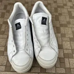 adidas ホワイト スニーカー　紐なし