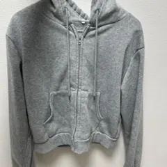 グレーパーカー