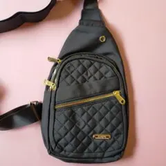キルティング ブラック ボディバッグ　新品未使用