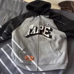 2025年最新】APE リバーシブル パーカーの人気アイテム - メルカリ