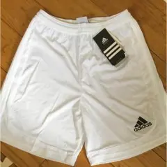 アディダスハーフパンツ
