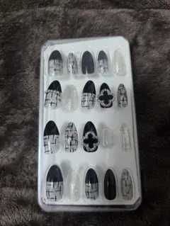 ツイード、セミフレンチ、ラメ等ネイルチップ 19枚入り