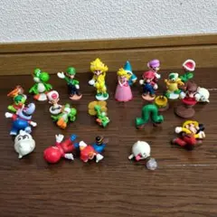 スーパーマリオ　フィギュア