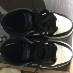 Nike スニーカー ホワイト/ブラック/ブルー