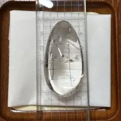 クリアクォーツ　握り石　ヒマラヤ産 パーム　透明感　自然石 アイリスクォーツ