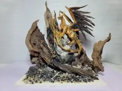 Mineral ART No.001｜ザンビア産スモーキークォーツ × 知床流木 ザンビア産 スモーキークォーツ × 知床天然流木｜MINERAL ART - メルカリ