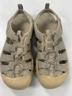 KEEN NEWPORT H2ベージュ27.0cm キーン