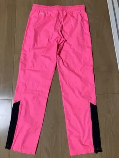 UNDER ARMOUR ピンク ジャージ　YLG（150センチ相当）