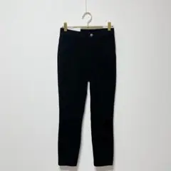 UNIQLO 新品タグつき　ウルトラストレッチハイライズクロップドレギンスパンツ