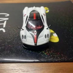 パガーニ ウアイラ 合金ダイキャスト スポーツカー