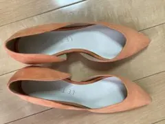 Le talon オレンジ スエード パンプス