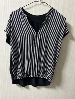 United ARROWS】ベージュと黒のストライプ☆スキッパーブラウス 
