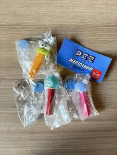 はぴだんぶい　PEZ けろっぴ　ハンギョドン　タキシードサム