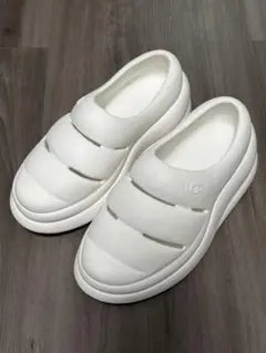 UGG サンダル SPORT YEAR CLOG 24cmのサムネイル