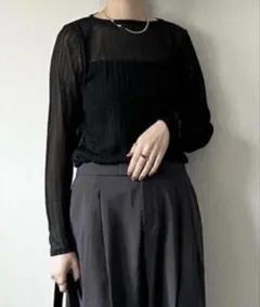 新品UNIQLO 黒 長袖ニットトップス　レースクルーネックセーター　Mサイズ