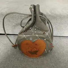 レザー製巾着型ショルダーバッグ