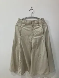 ユニクロユー　　ベージュ マーメイドスカート