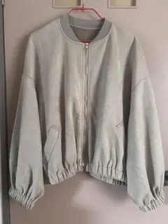 Item thumbnail for item 35488722-bd55-47cc-a00d-02ade0f21282