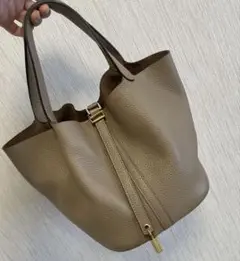 極美品】本革 キューブバッグ グリエタン レザー エトープ - メルカリ