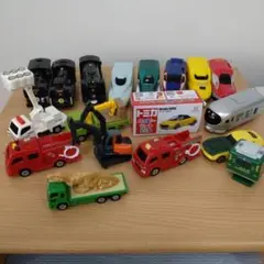 ハッピーセットのプラレールとトミカ　まとめ売り　18台