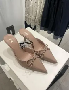 ZARA シャイニーヒールシューズミュール リボン ピンクベージュ snidel