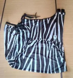 Item thumbnail for item ca296700-a68d-400b-b640-596894565ce4