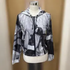 PUMA ウィンドブレーカー フード付き グレー ブラック