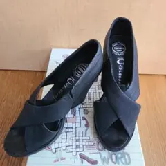 美品Jeffrey Campbell ジェフェリーキャンベルサンダルブラック35のサムネイル