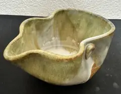 陶器　緑と白のグラデーション