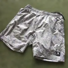 Champion 迷彩柄 ショートパンツ　メンズLサイズ