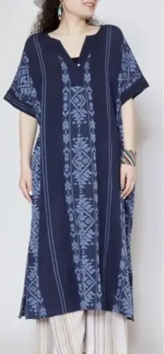 チャイハネ　カジャルワンピース　ネイビー