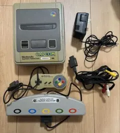 任天堂スーパーファミコン 本体 ジャンク（通電確認済み）➕スーパーマルチタップ