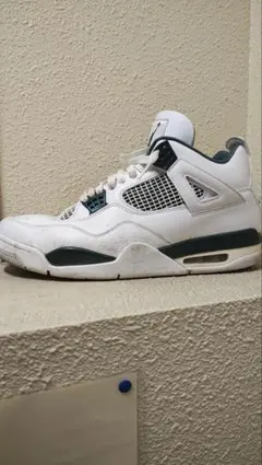 NIKE AIR JORDAN 4 スニーカー