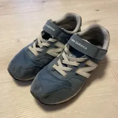 new balance キッズスニーカー 22cm