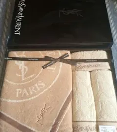 Yves Saint Laurent タオルセット