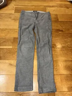 BEAMS グレー パンツ Sサイズ